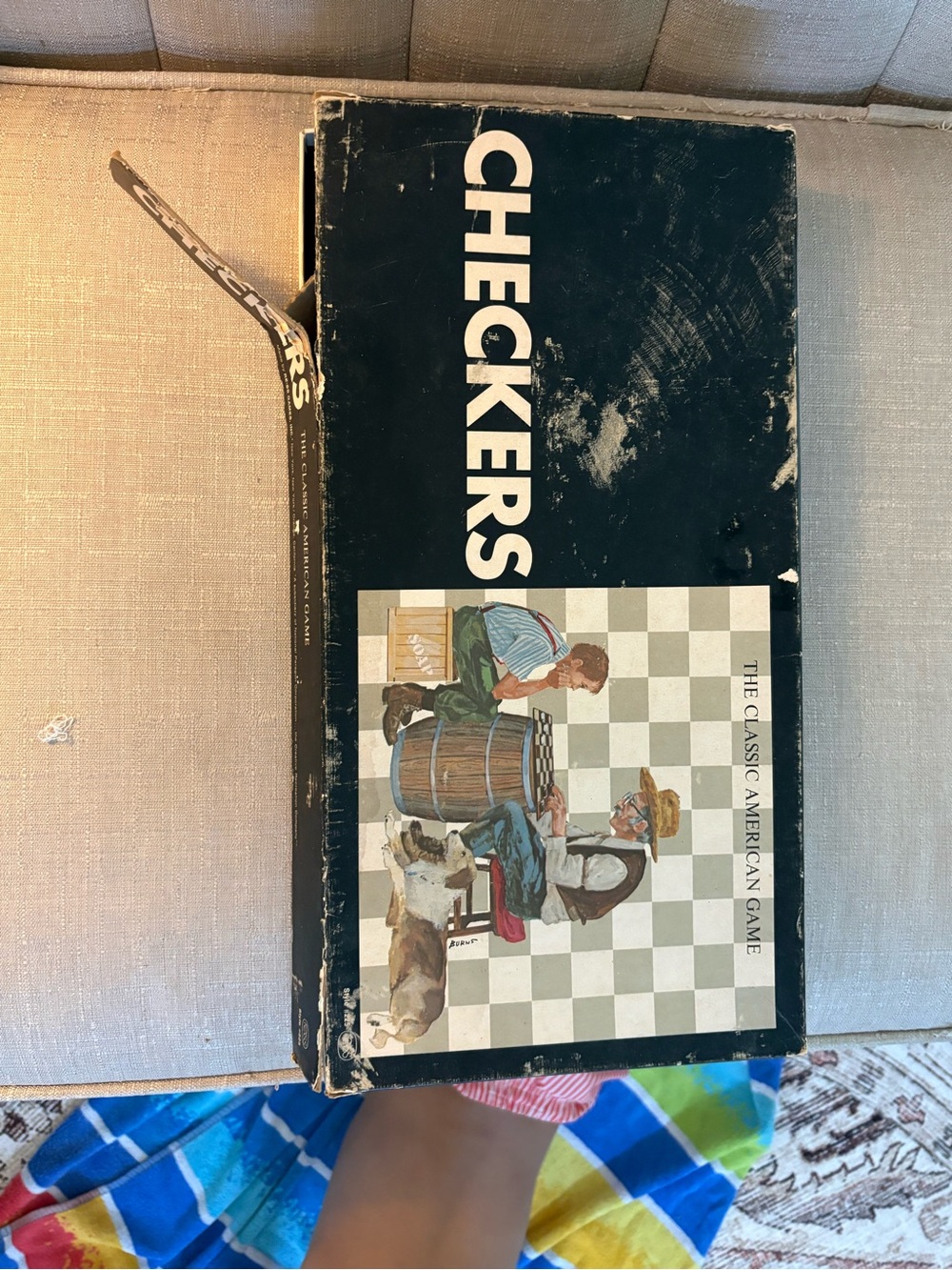 Checkers Board Game - Black Box with Illustrated Cover